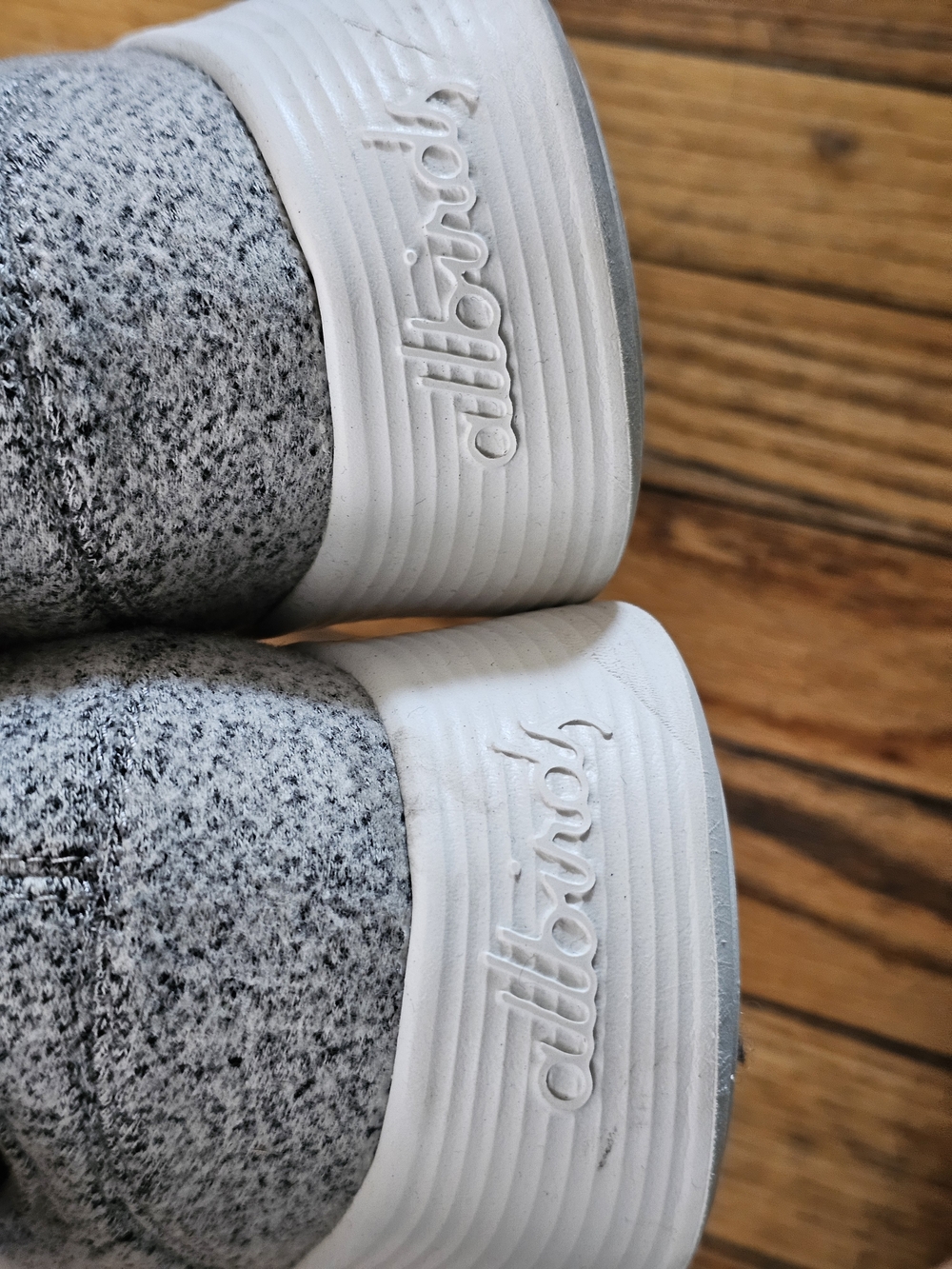 Allbirds Women's Medium Grey Wool Runner Go - Picture 8 of 10